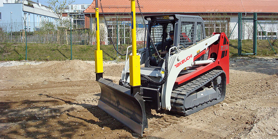 stavebné stroje zariadenia kolesové pásové rýpadlá rýpadlo-nakladače Poľsko